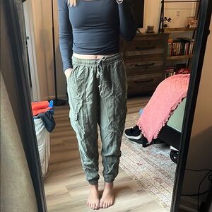 Olive Green Jogger Cargo Pants